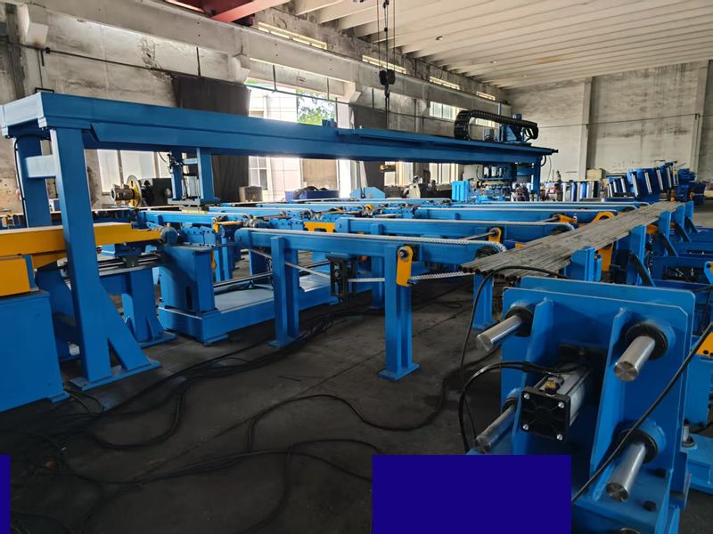Internal burr blowing and cutting machine